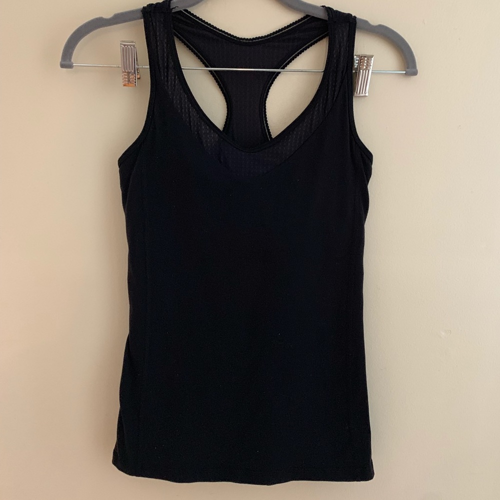 Lululemon tank